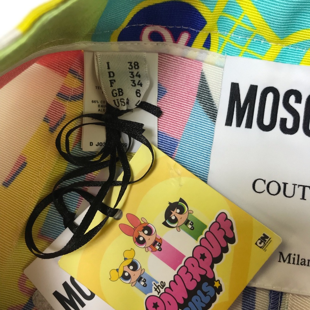 NWT MOSCHINO COUTURE MILANO FRESH PRINT Shorts - Picture 4 of 6